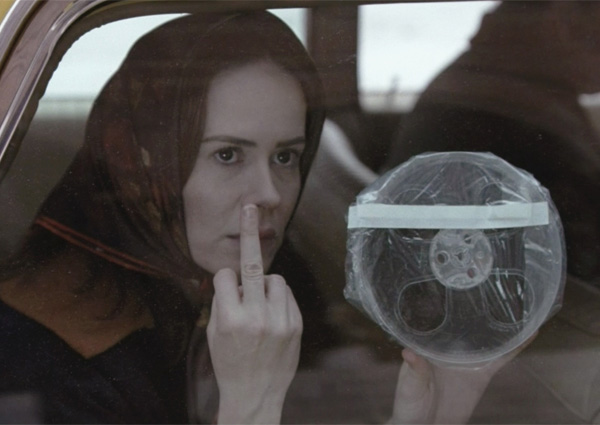 american-horror-asylum-lana-deixando-o-hospicio