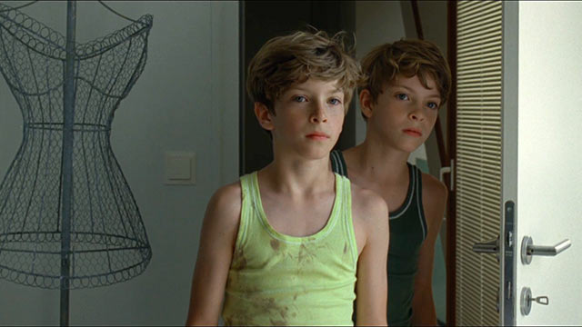 good-night-mommy-gemeos