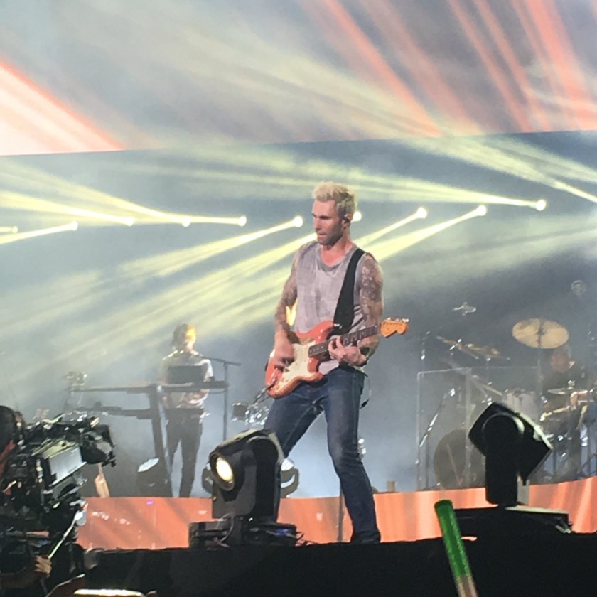 Adam Levine durante performance no Allianz Park - São Paulo / 2016