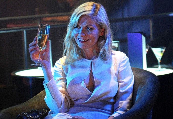 kirsten-dunst-em-quatro-amigas-e-um-casamento